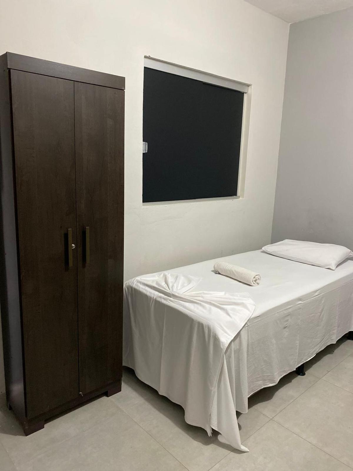 Hotel E Restaurante Lima Luis Eduardo Magalhaes Ngoại thất bức ảnh